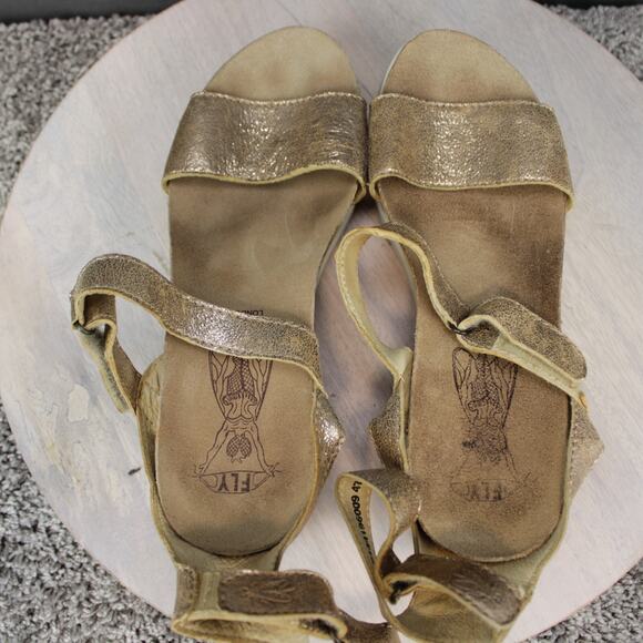 Fly London Wedge Sandals Womens 10.5 Gold Leather - Picture 8 of 10